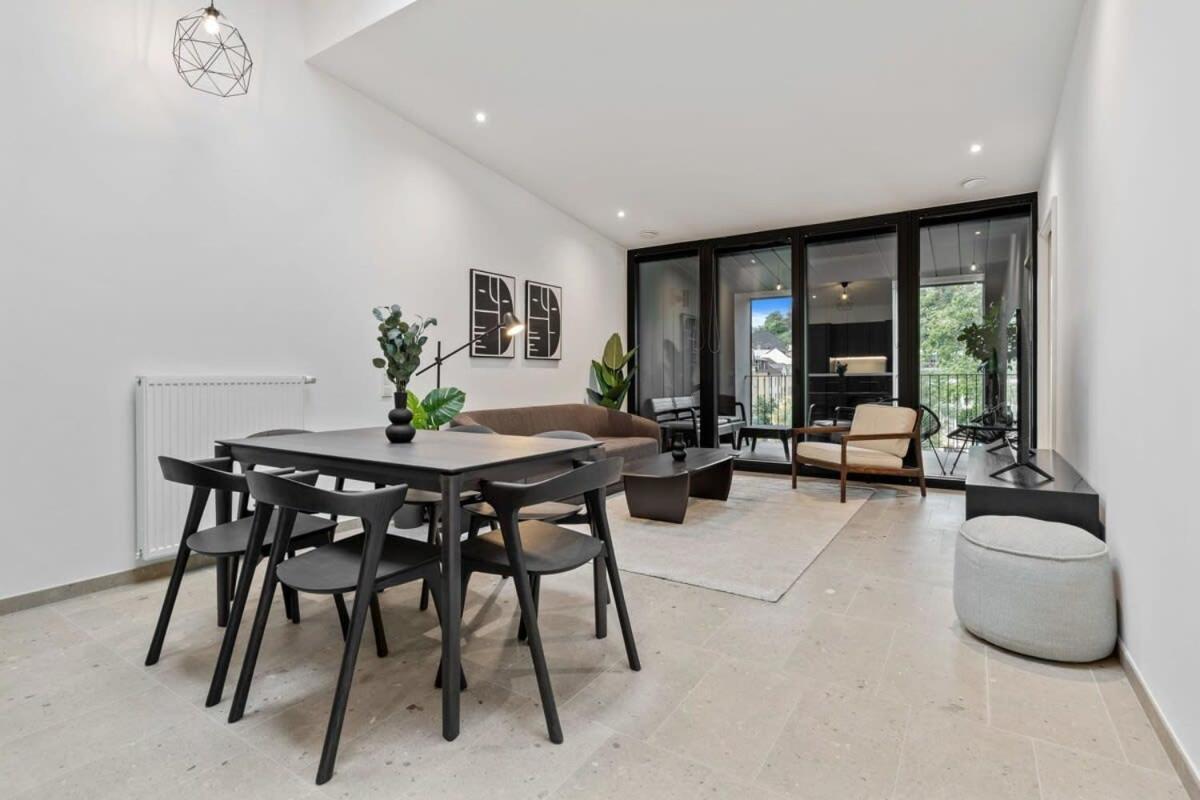 Ferienwohnung Luxurious 2Br Apt With Balcony In Luxemburg Exterior foto